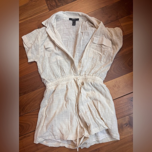 Forever 21 Gauze Tie-Waist Romper - Picture 6 of 8